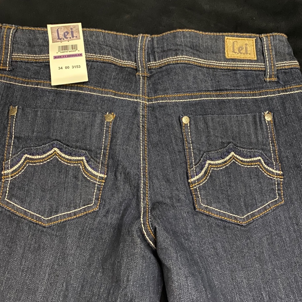 Jeans: skinny, straight leg, dark denim